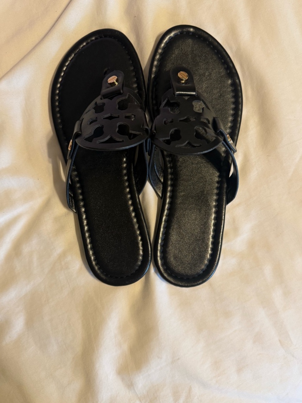 Black Sandals - Classic Casual Slide